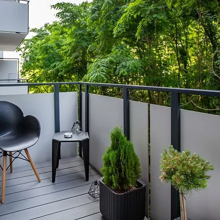 Apartment Parks Of By Renters Warsaw